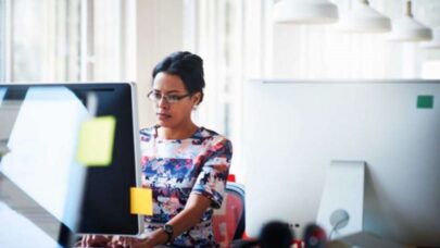 Travailler au bureau coûte deux fois plus cher que de travailler à distance